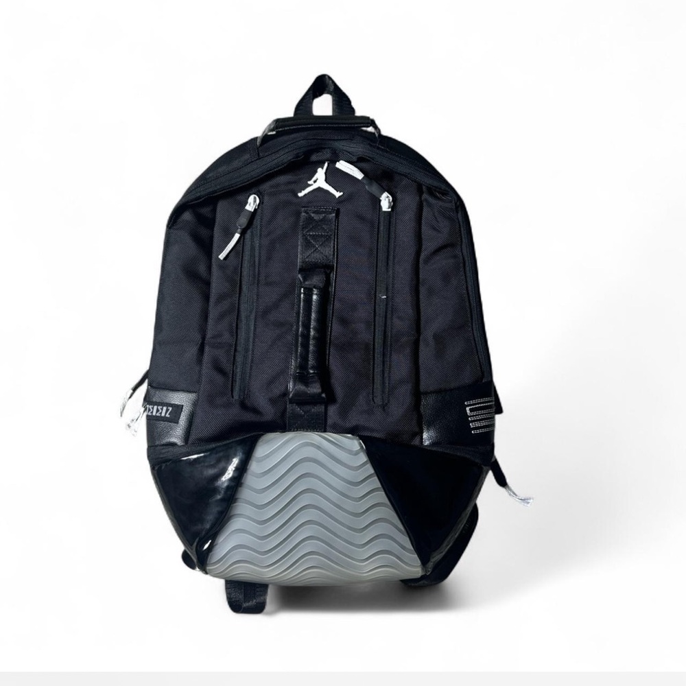 Black and Gray Backpack - Picture 2 of 4